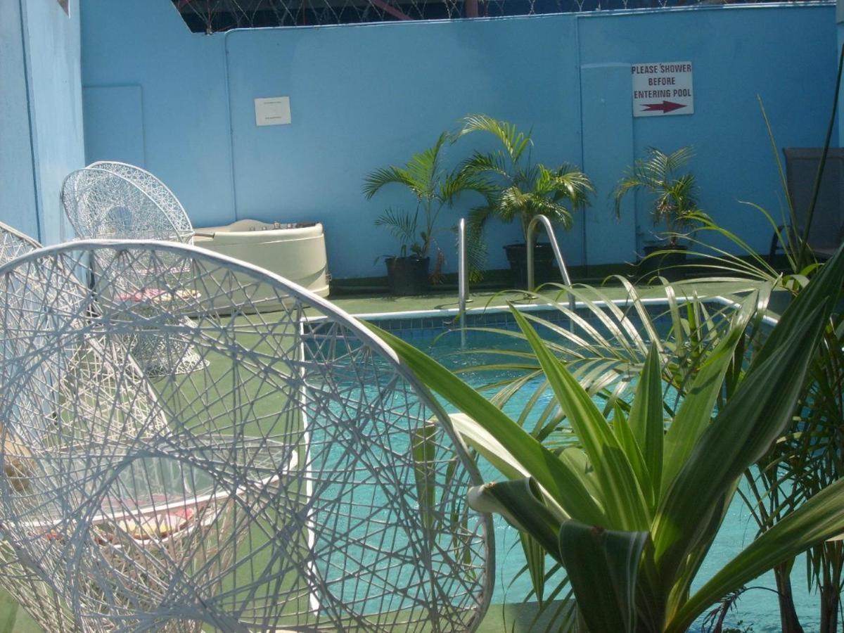 Caribbean Tourist Villa Port of Spain Bagian luar foto